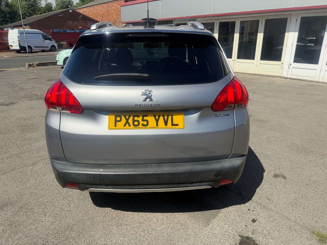 2015 PEUGEOT 2008 2015 PEUGEOT 2008