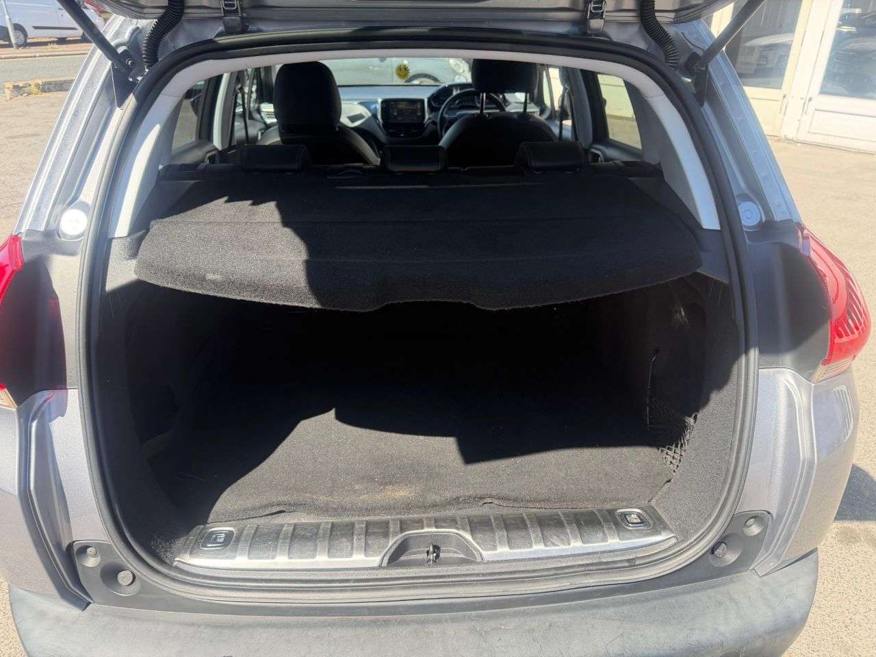 2015 PEUGEOT 2008 2015 PEUGEOT 2008