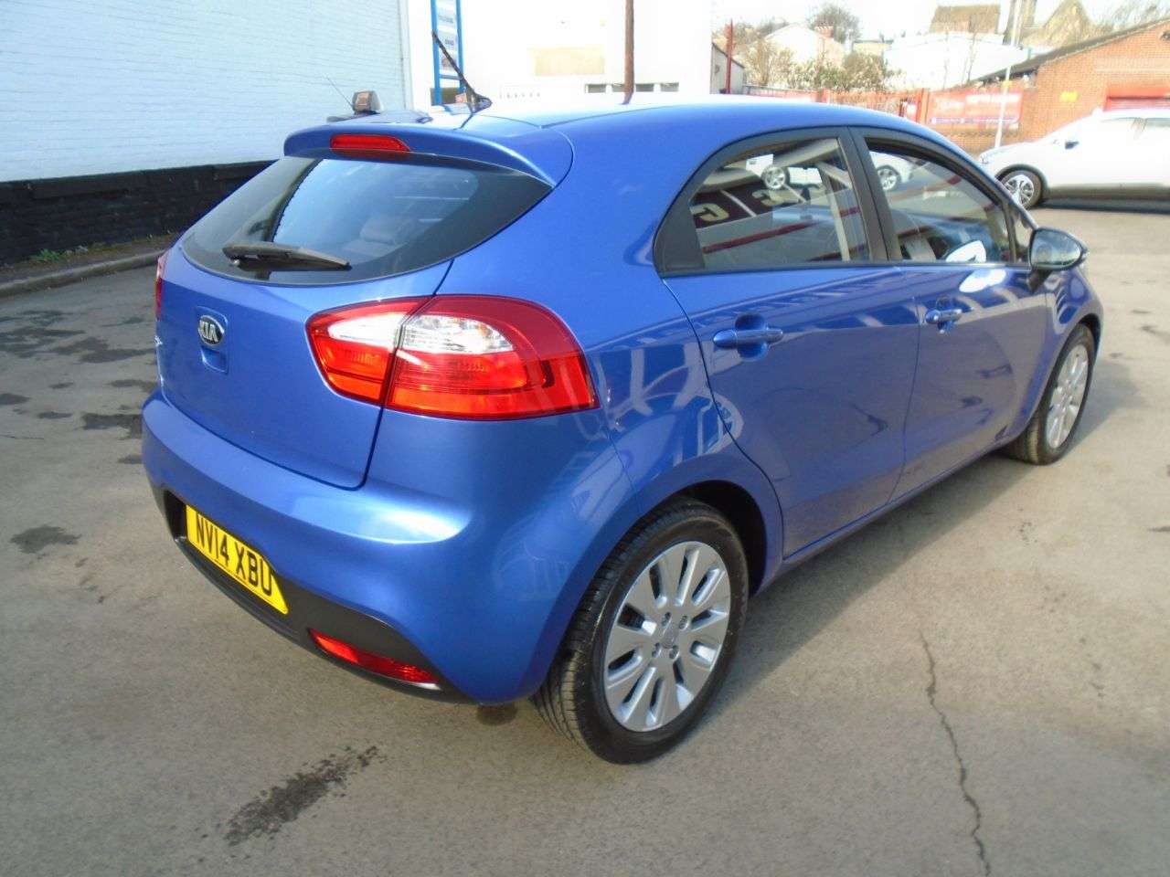 2014 KIA RIO 2014 KIA RIO