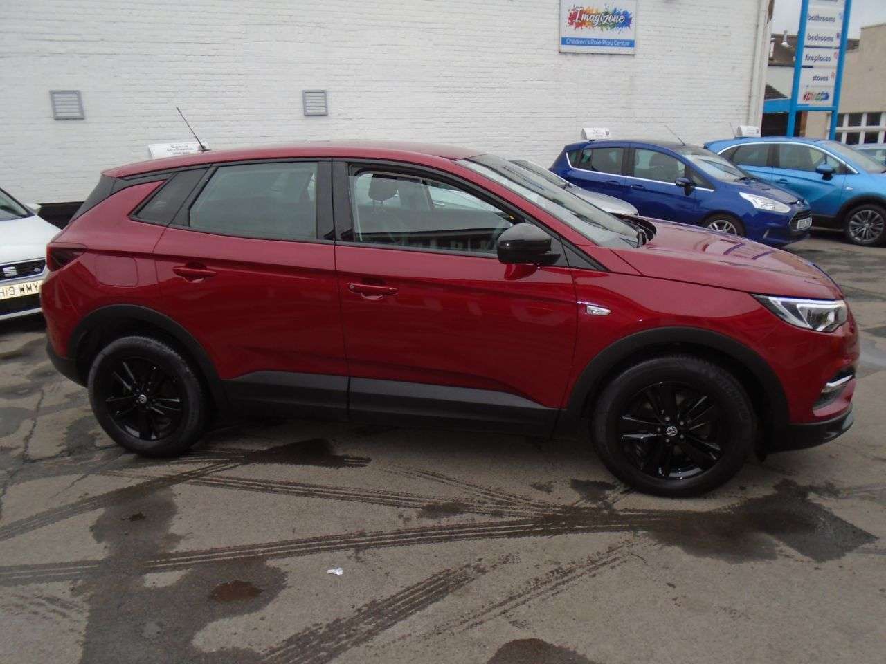 A 2019 VAUXHALL GRANDLAND X 1.2 SE S/S 5d 129 BHP 1 previous owner only 58,000 miles A 2019 VAUXHALL GRANDLAND X 1.2 SE S/S 5d 129 BHP 1 previous owner only 58,000 miles