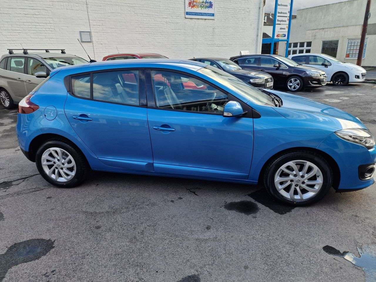 2015 RENAULT MEGANE 2015 RENAULT MEGANE