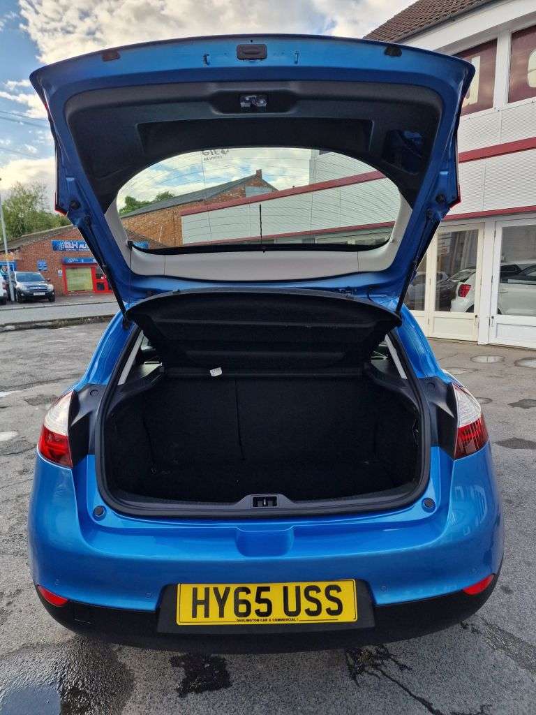 2015 RENAULT MEGANE 2015 RENAULT MEGANE