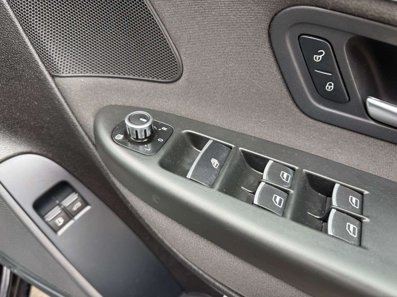 2011 VOLKSWAGEN EOS 2011 VOLKSWAGEN EOS