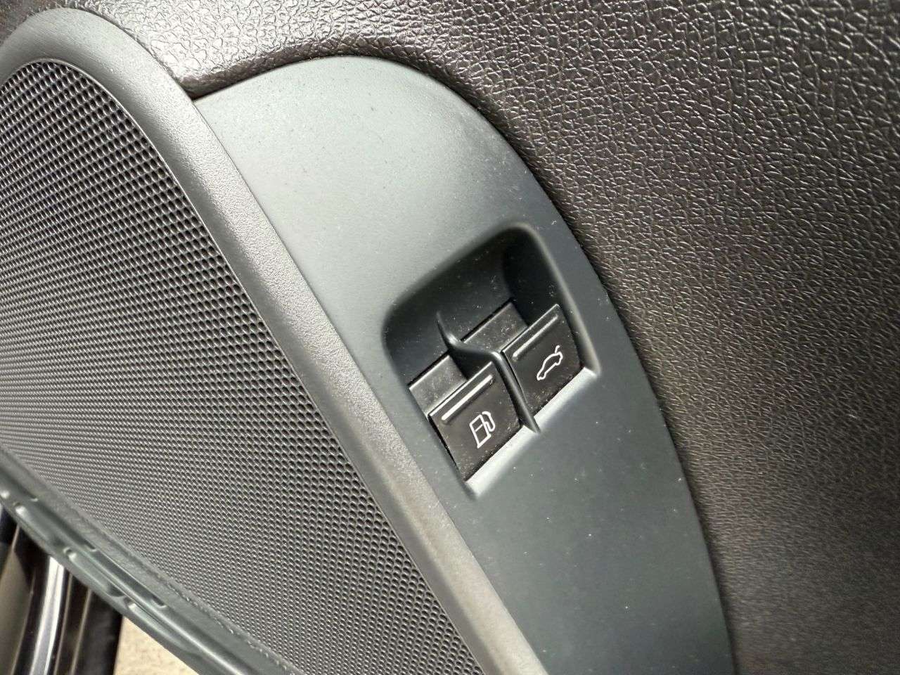 2011 VOLKSWAGEN EOS 2011 VOLKSWAGEN EOS