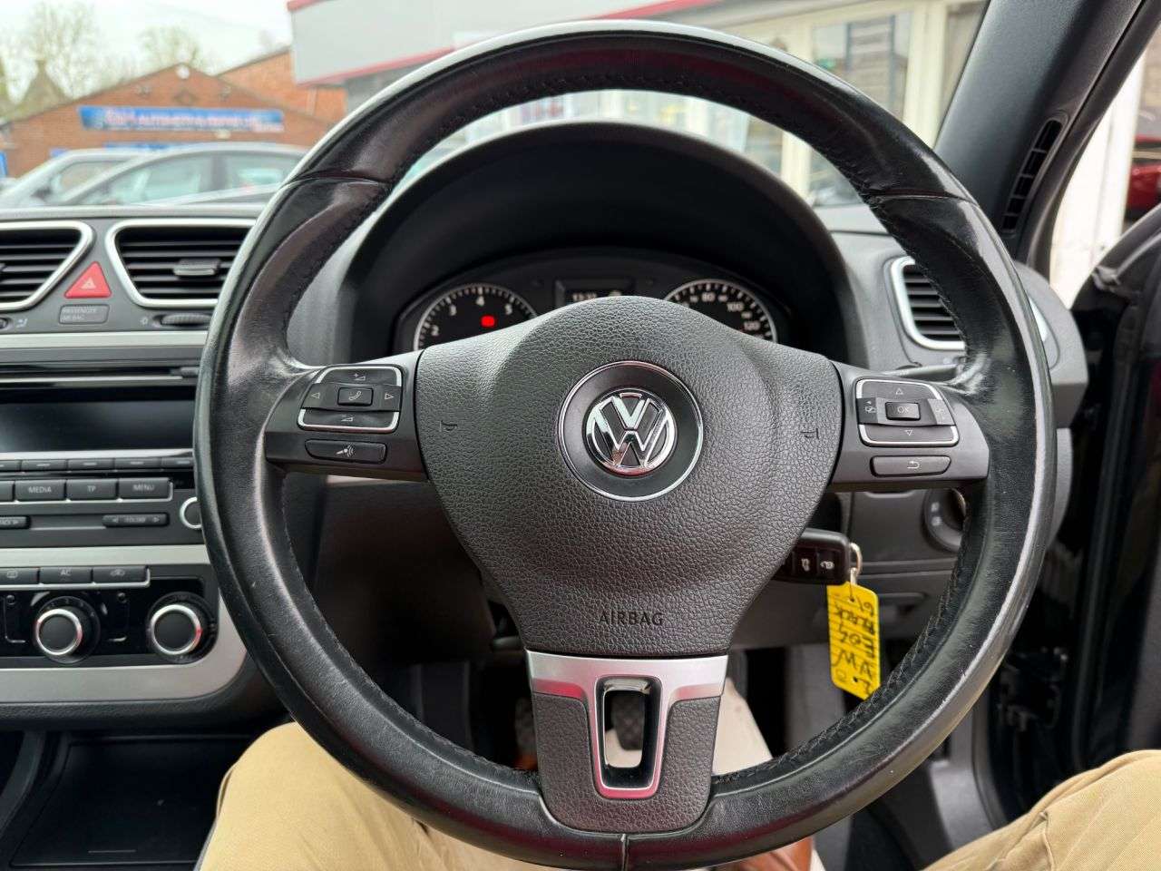 2011 VOLKSWAGEN EOS 2011 VOLKSWAGEN EOS