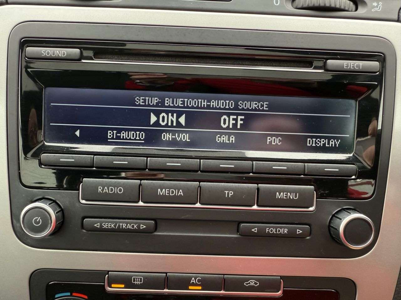 2011 VOLKSWAGEN EOS 2011 VOLKSWAGEN EOS