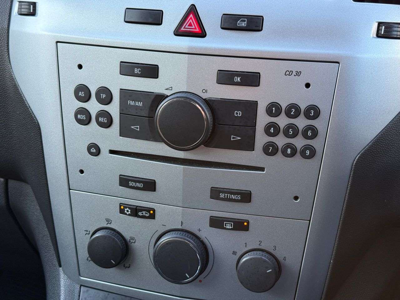 2010 VAUXHALL ZAFIRA 2010 VAUXHALL ZAFIRA