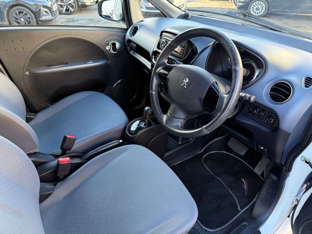 2012 PEUGEOT ION 2012 PEUGEOT ION