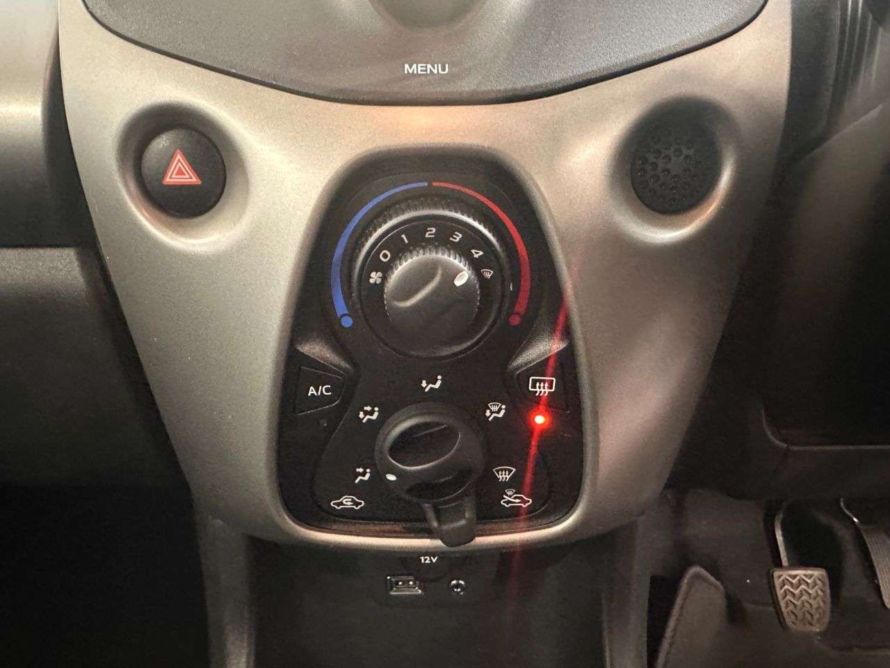 2017 TOYOTA AYGO 2017 TOYOTA AYGO