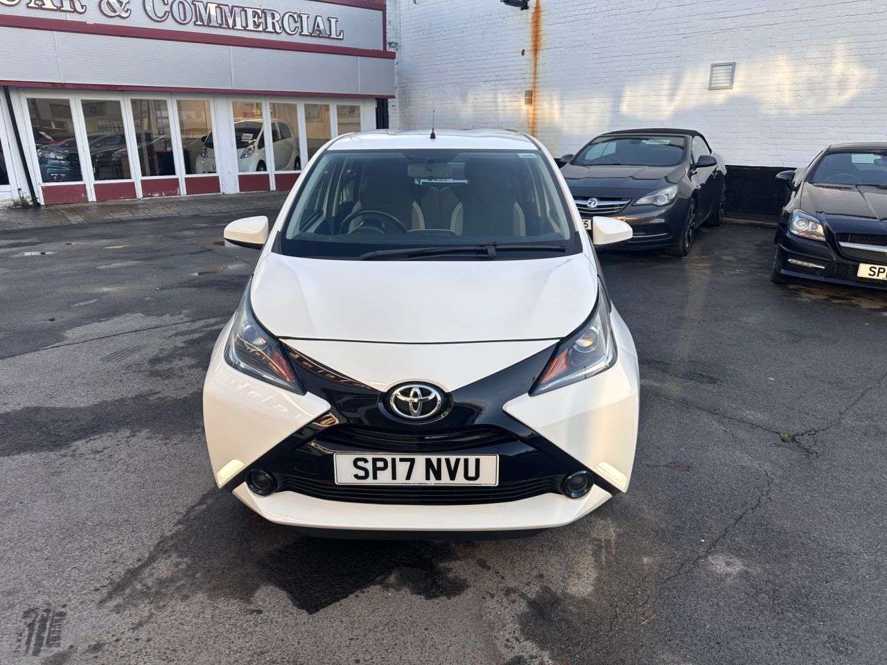 2017 TOYOTA AYGO 2017 TOYOTA AYGO