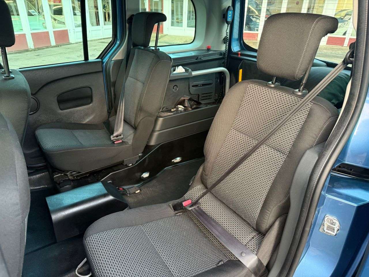 A 2016 MERCEDES-BENZ CITAN 1.5 111 CDI Traveliner 5dr Diesel Manual L3 Euro 5 (s/s) (4 Seat) (110 ps) A 2016 MERCEDES-BENZ CITAN 1.5 111 CDI Traveliner 5dr Diesel Manual L3 Euro 5 (s/s) (4 Seat) (110 ps)