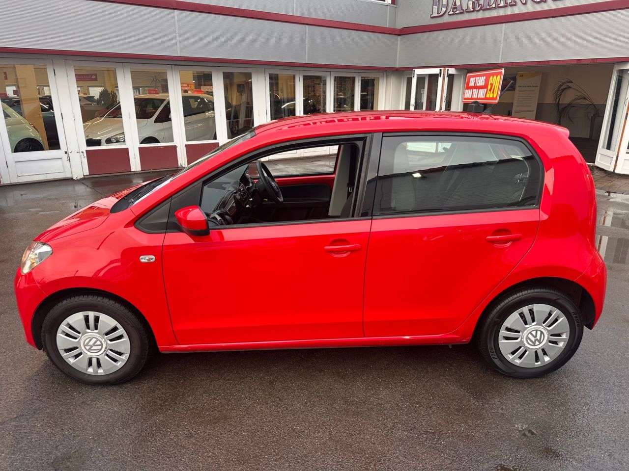 A 2015 VOLKSWAGEN UP! 1.0 Move up! Hatchback 5dr Petrol Manual Euro 5 (60 ps) only 45,000 miles 1 A 2015 VOLKSWAGEN UP! 1.0 Move up! Hatchback 5dr Petrol Manual Euro 5 (60 ps) only 45,000 miles 1