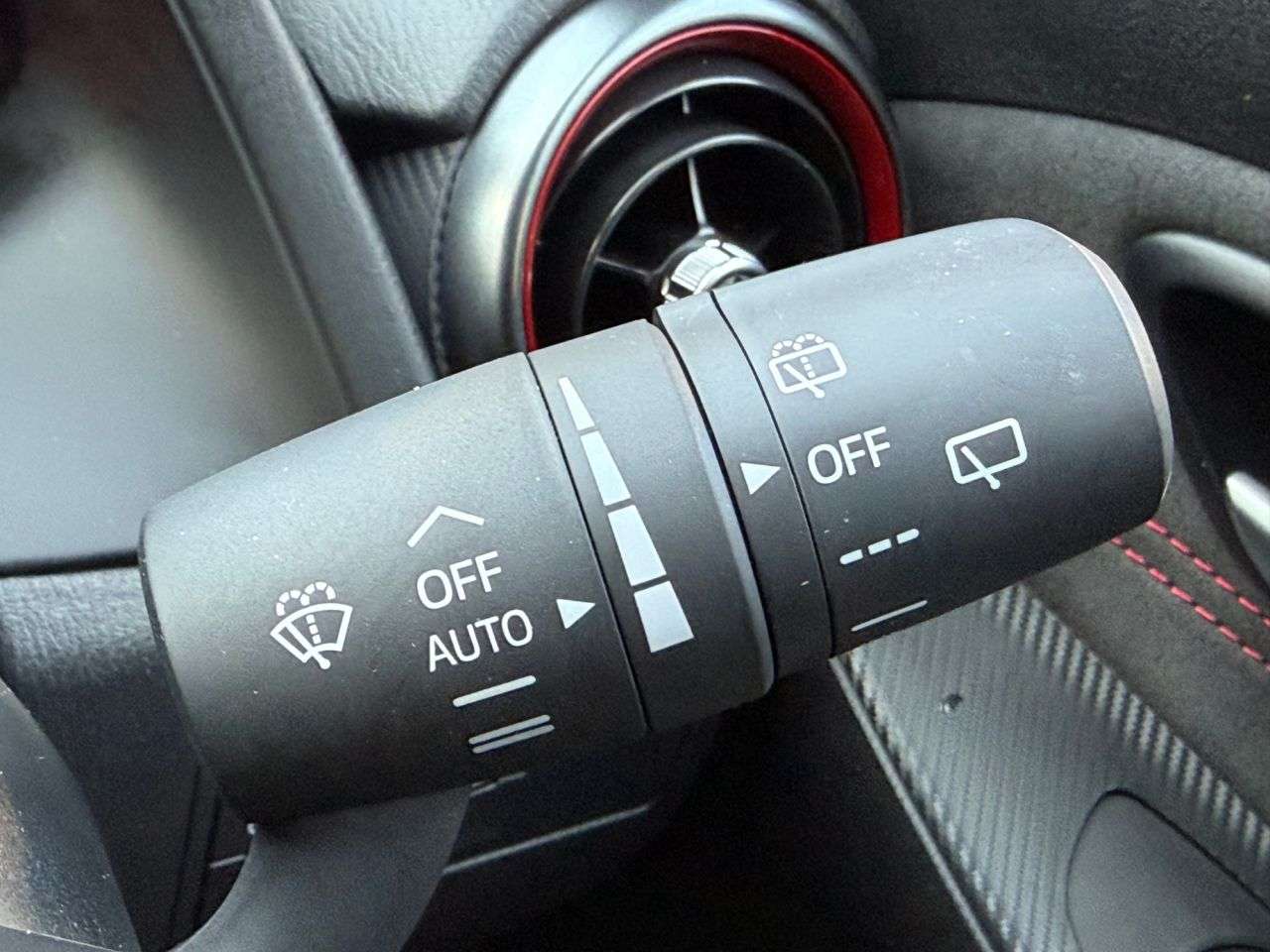 2024 MAZDA MAZDA2 2024 MAZDA MAZDA2