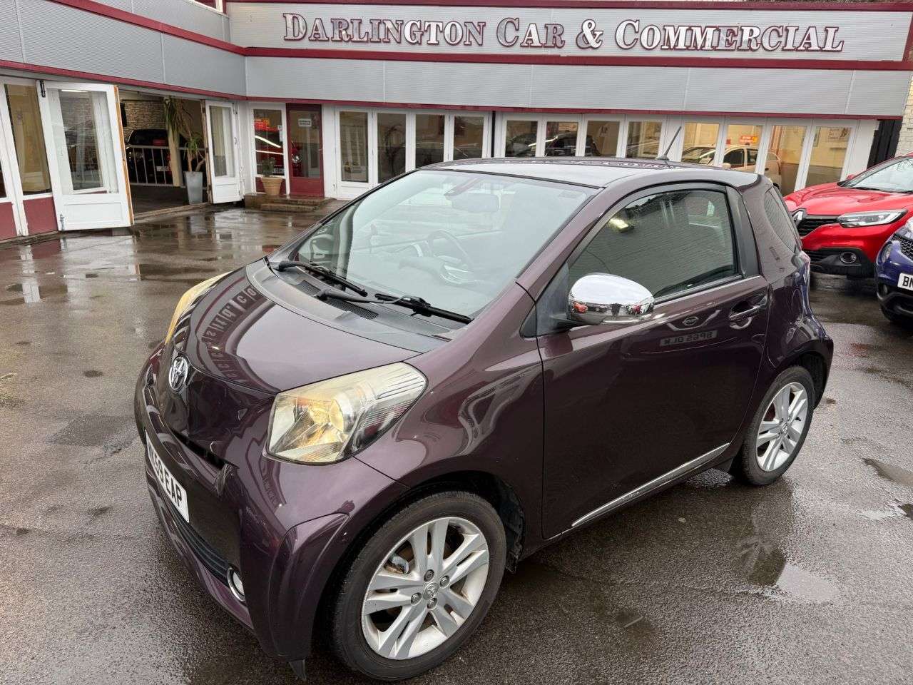 A 2009 TOYOTA IQ 1.33 Dual VVT-i 3 Hatchback 3dr Petrol Manual Euro 4 (s/s) (98 ps) Air Con A 2009 TOYOTA IQ 1.33 Dual VVT-i 3 Hatchback 3dr Petrol Manual Euro 4 (s/s) (98 ps) Air Con