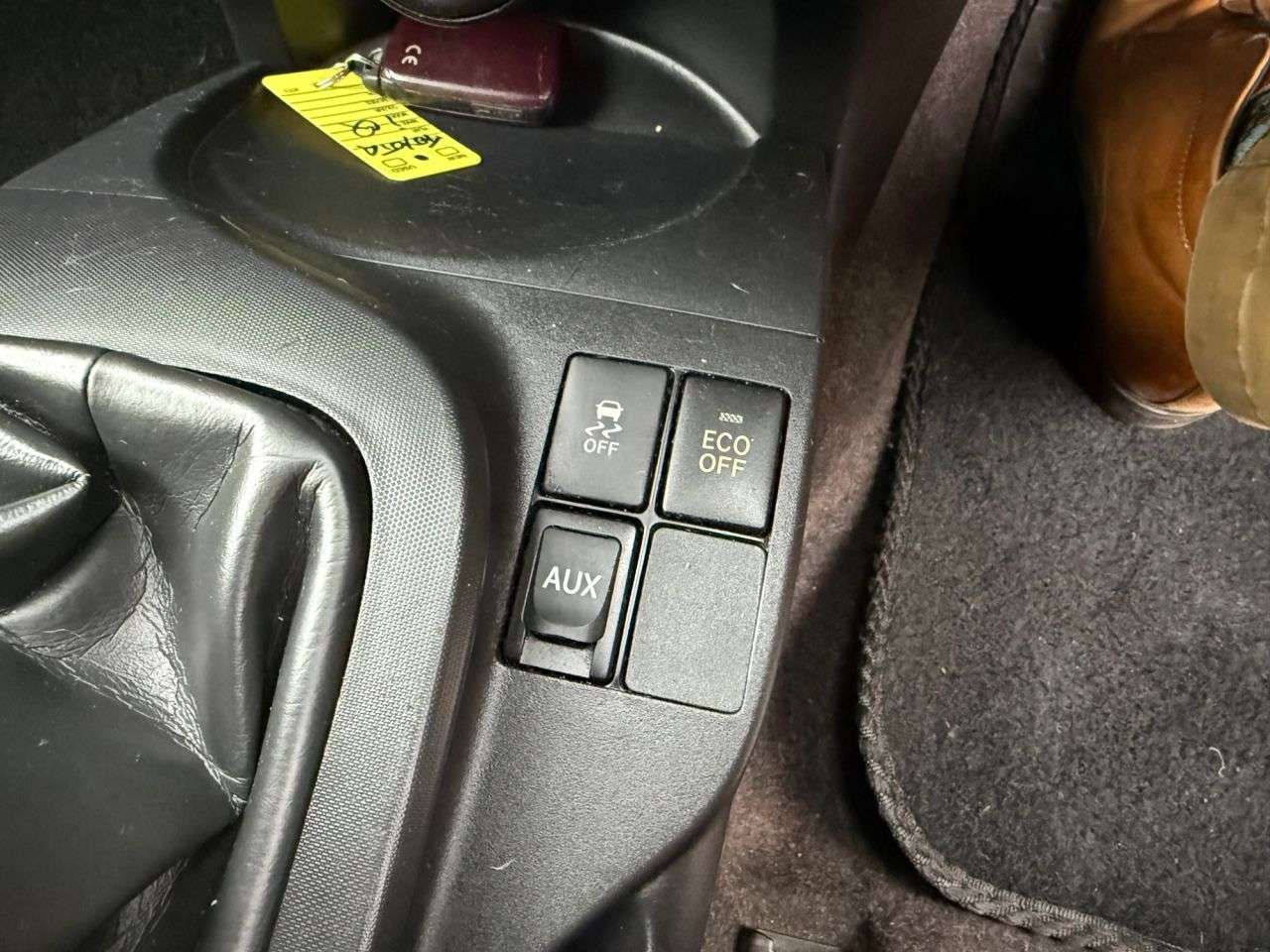 2009 TOYOTA IQ 2009 TOYOTA IQ