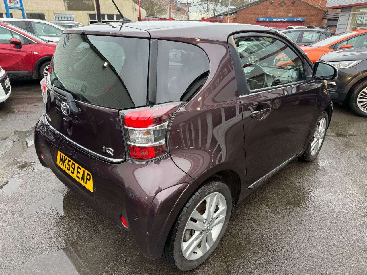 2009 TOYOTA IQ 2009 TOYOTA IQ