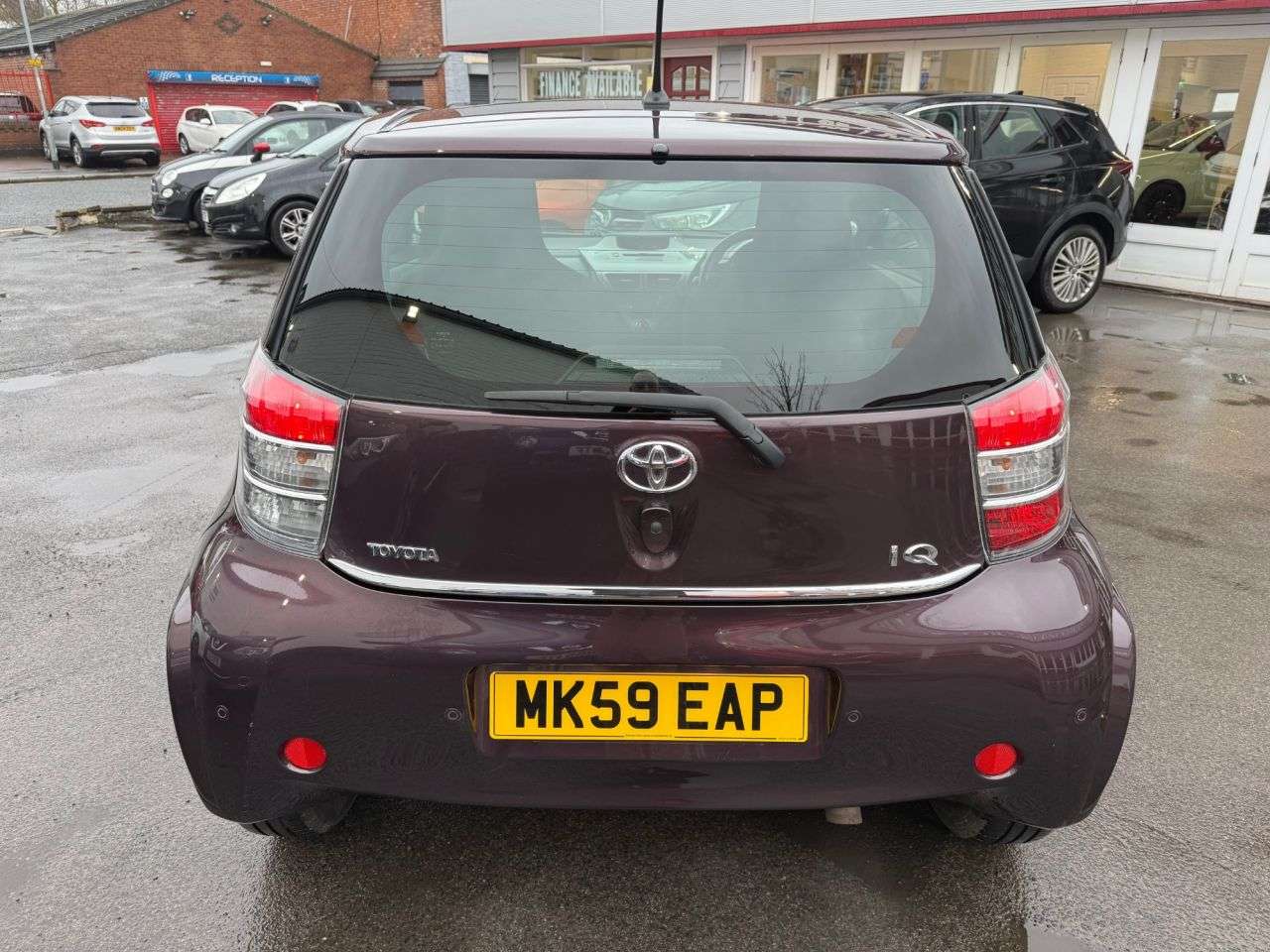 2009 TOYOTA IQ 2009 TOYOTA IQ