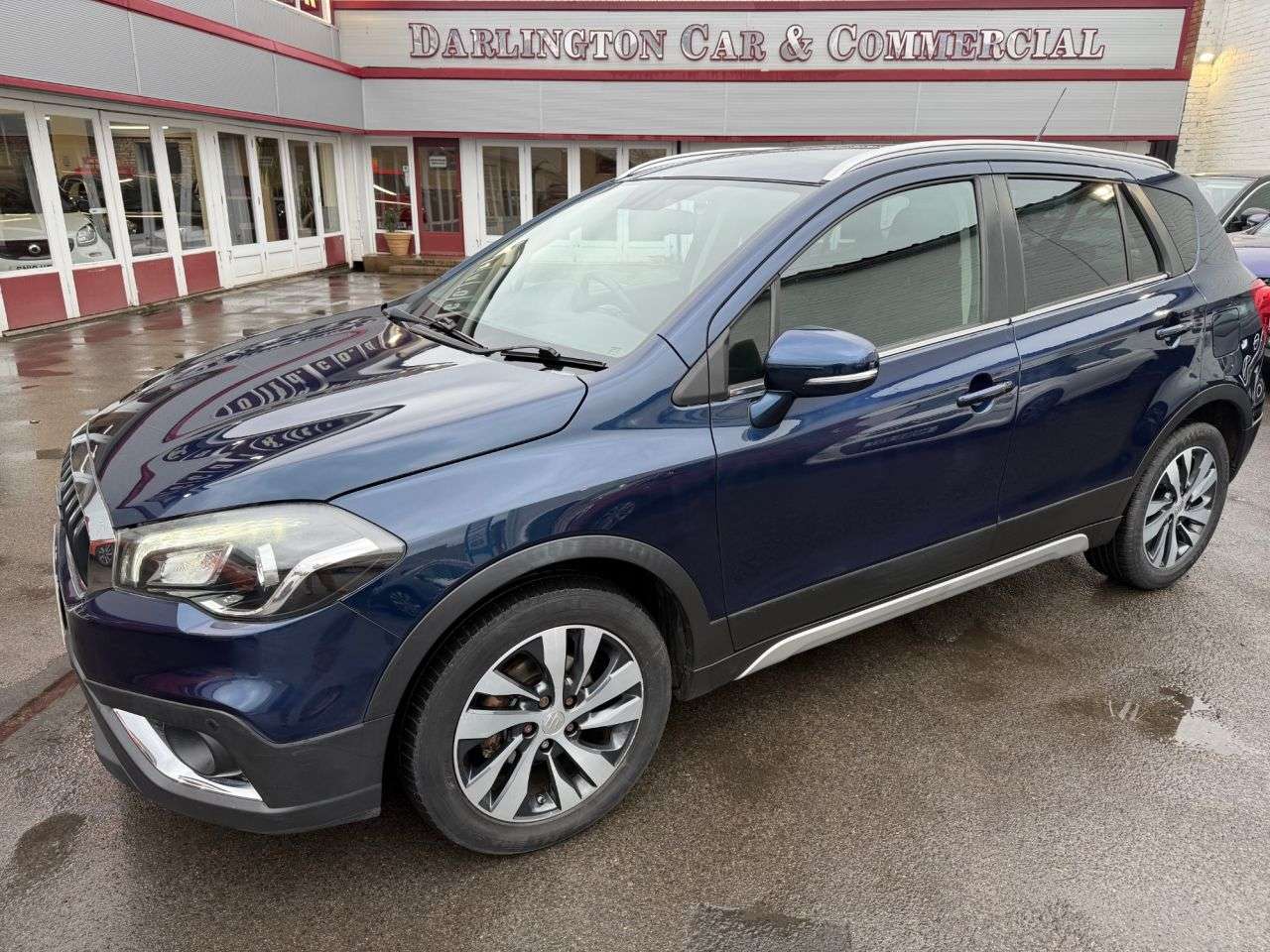 A 2018 SUZUKI SX4 S-CROSS 1.6 DDiS SZ-T SUV 5dr Diesel Manual Euro 6 (s/s) (120 ps) Sat Nav USB BT DA A 2018 SUZUKI SX4 S-CROSS 1.6 DDiS SZ-T SUV 5dr Diesel Manual Euro 6 (s/s) (120 ps) Sat Nav USB BT DA