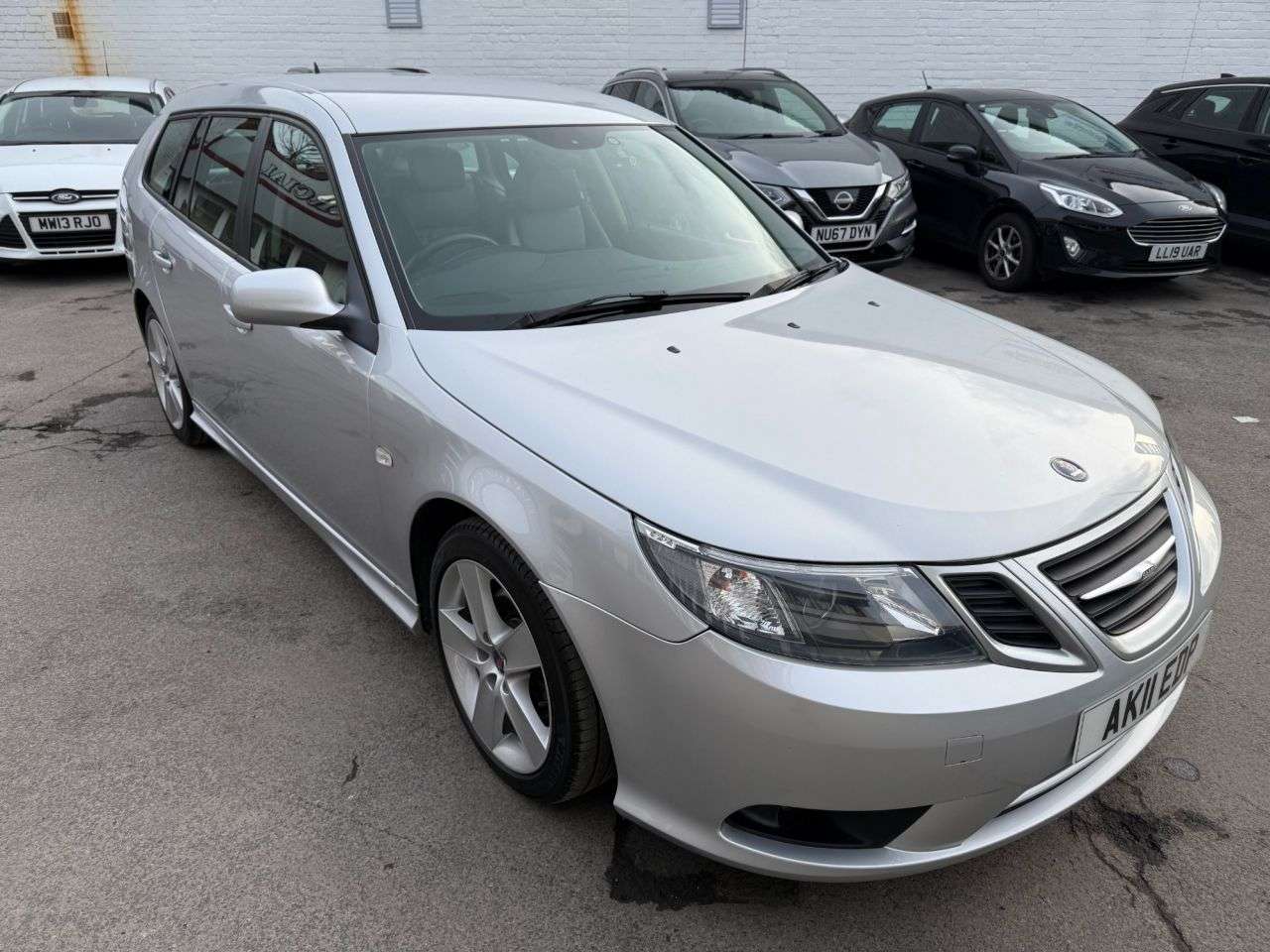 2011 SAAB 9-3 2011 SAAB 9-3