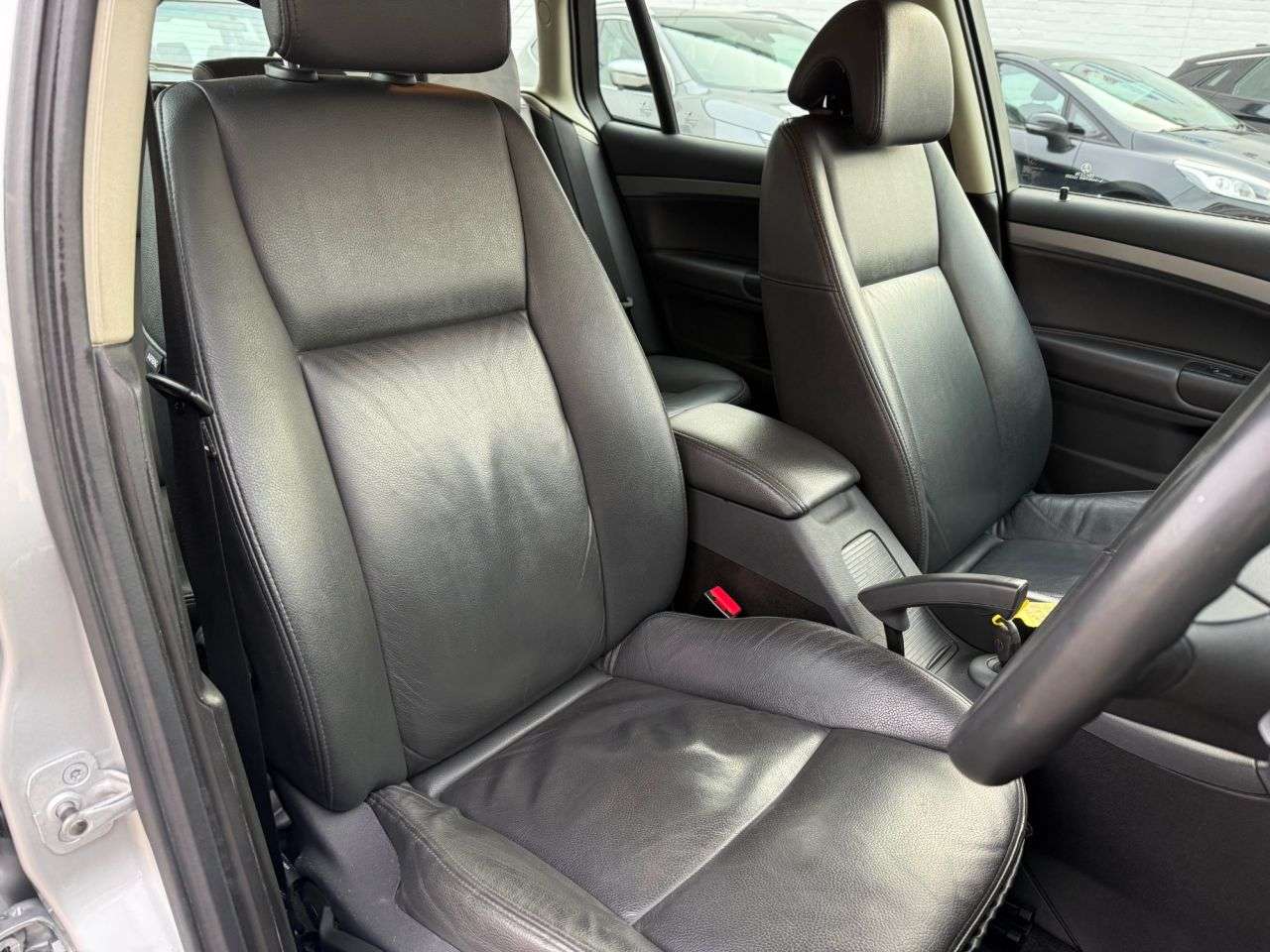 2011 SAAB 9-3 2011 SAAB 9-3