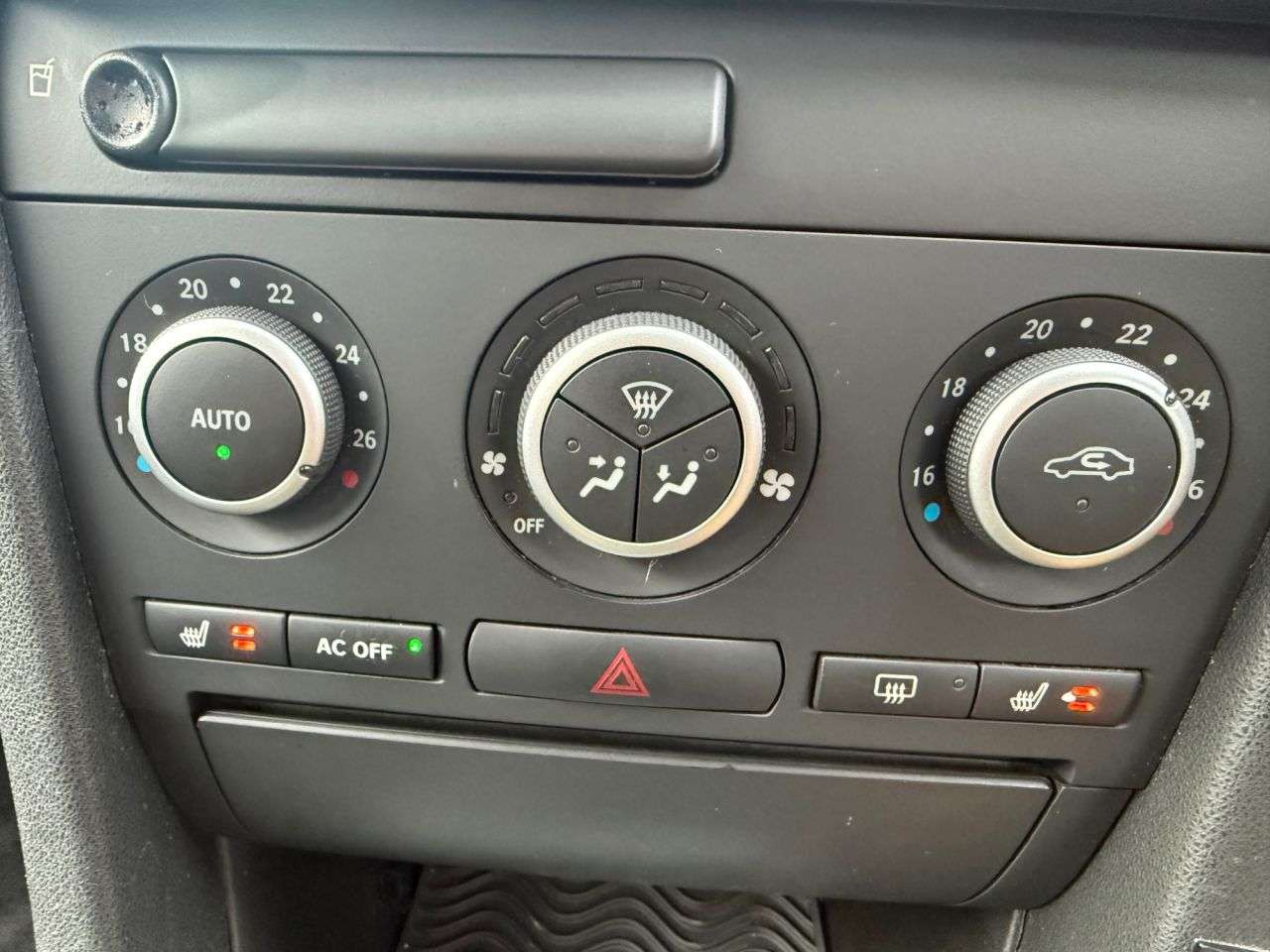 2011 SAAB 9-3 2011 SAAB 9-3