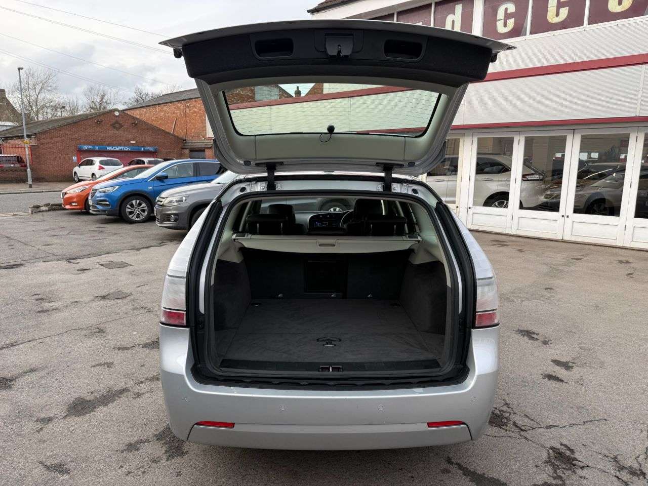 2011 SAAB 9-3 2011 SAAB 9-3