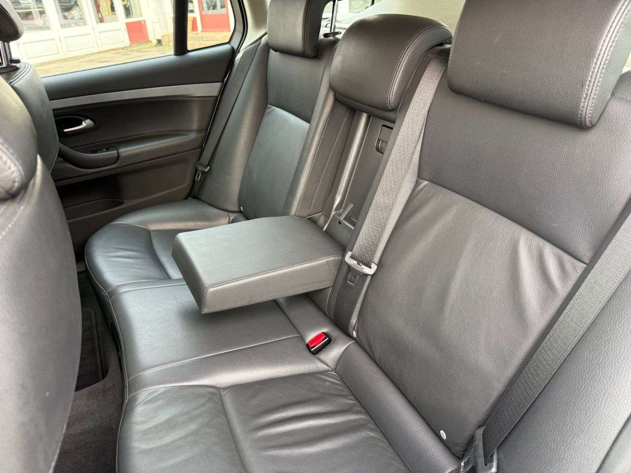 2011 SAAB 9-3 2011 SAAB 9-3