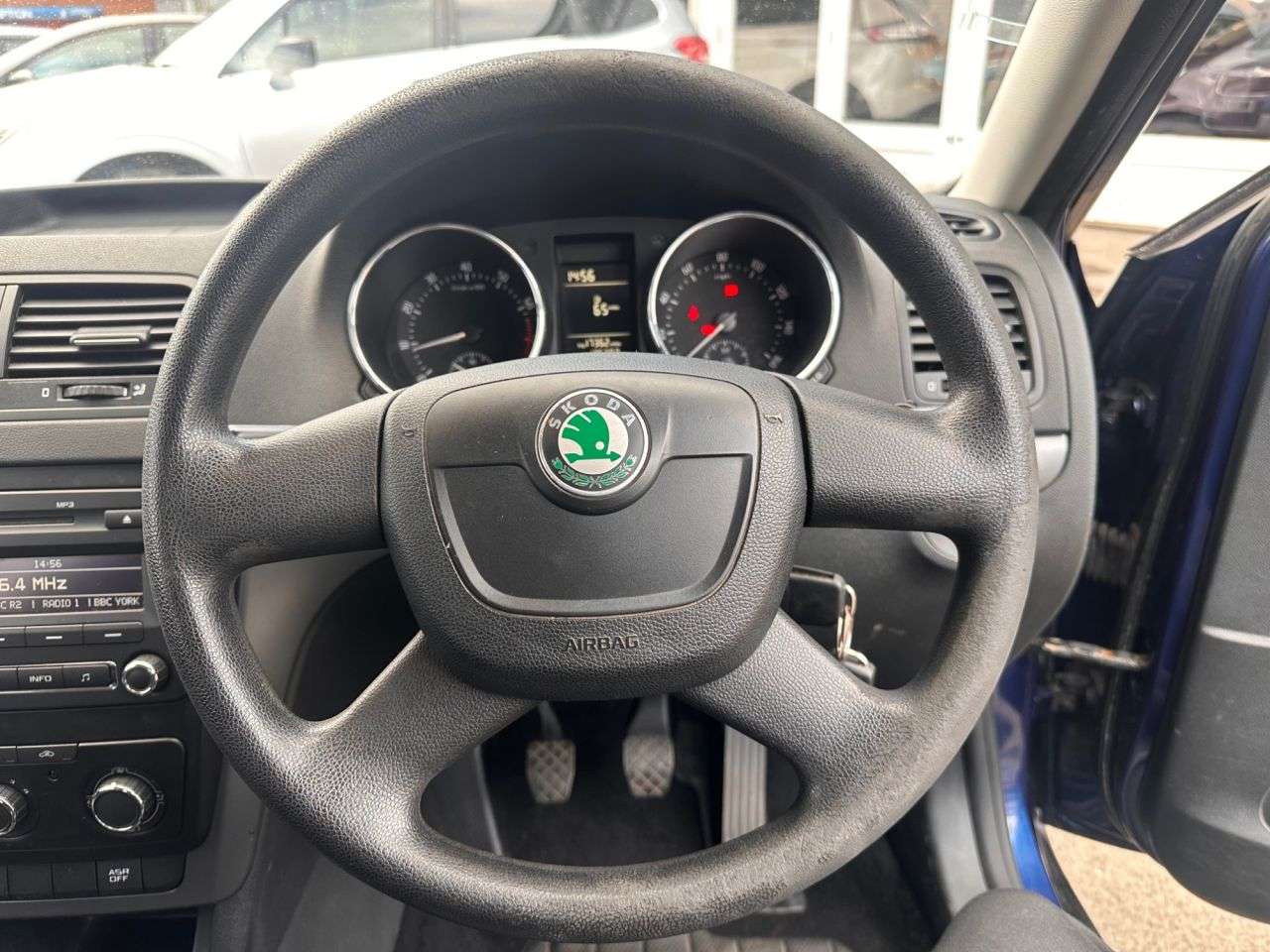 2011 SKODA YETI 2011 SKODA YETI