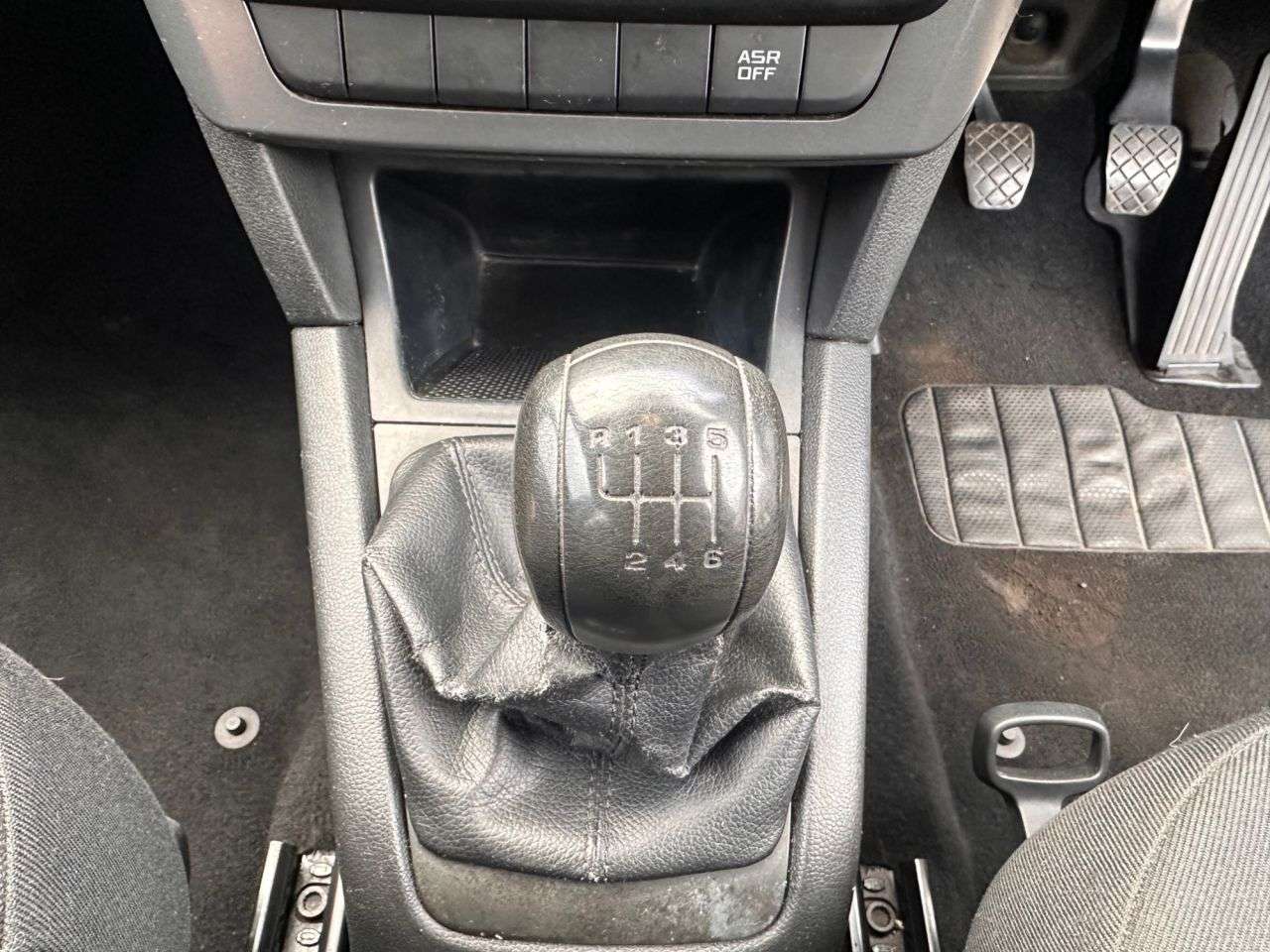 2011 SKODA YETI 2011 SKODA YETI