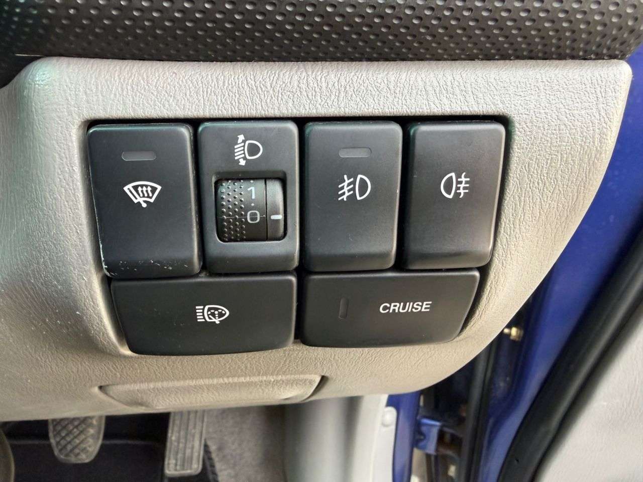 2004 SUBARU FORESTER 2004 SUBARU FORESTER