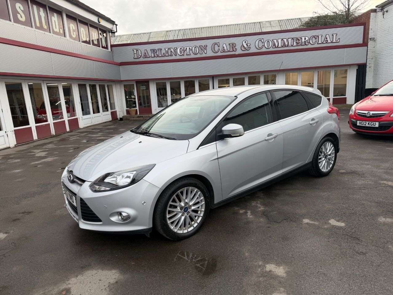 A 2012 FORD FOCUS 1.6 TDCi Zetec Hatchback 5dr Diesel Manual Euro 5 (s/s) (115 ps) only 46,00 A 2012 FORD FOCUS 1.6 TDCi Zetec Hatchback 5dr Diesel Manual Euro 5 (s/s) (115 ps) only 46,00