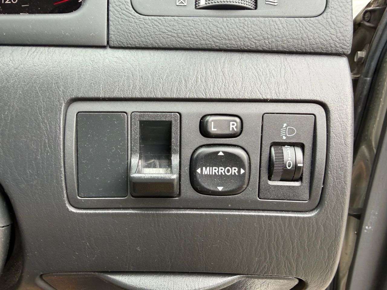 2002 TOYOTA COROLLA VERSO 2002 TOYOTA COROLLA VERSO