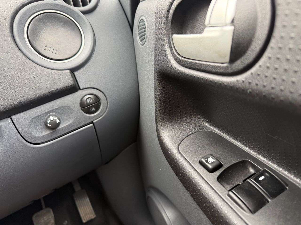 2010 MITSUBISHI COLT 2010 MITSUBISHI COLT