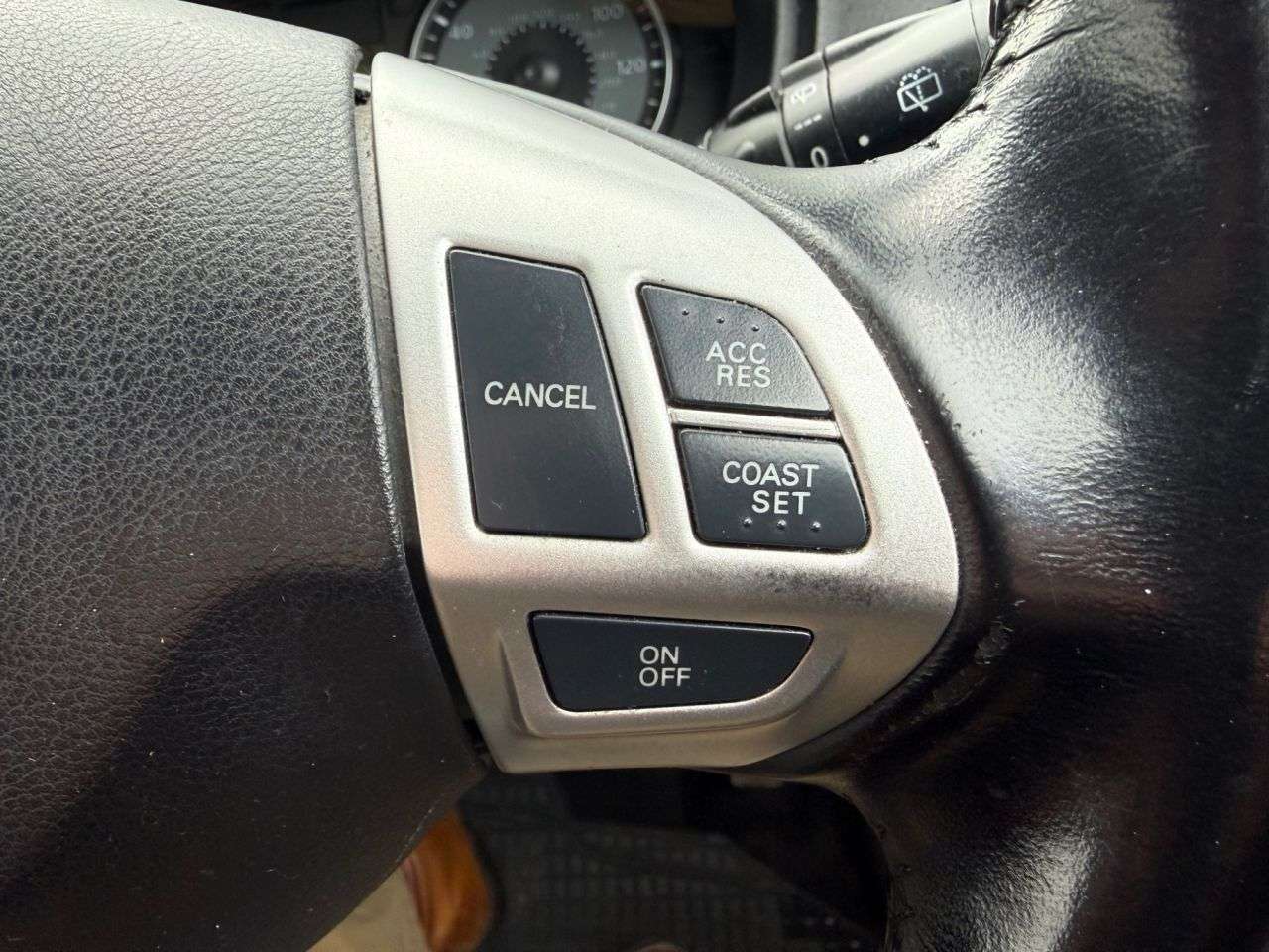 2010 MITSUBISHI COLT 2010 MITSUBISHI COLT