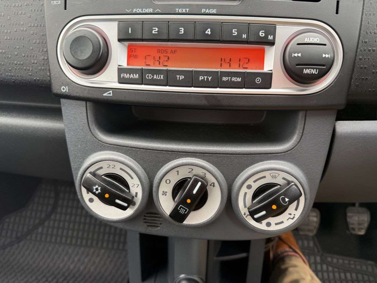 2010 MITSUBISHI COLT 2010 MITSUBISHI COLT