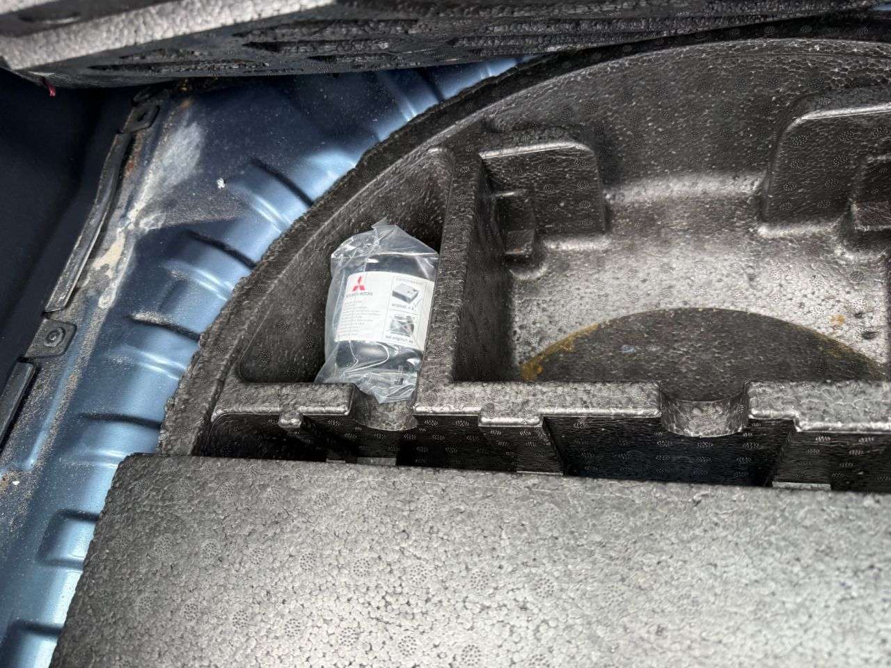 2010 MITSUBISHI COLT 2010 MITSUBISHI COLT