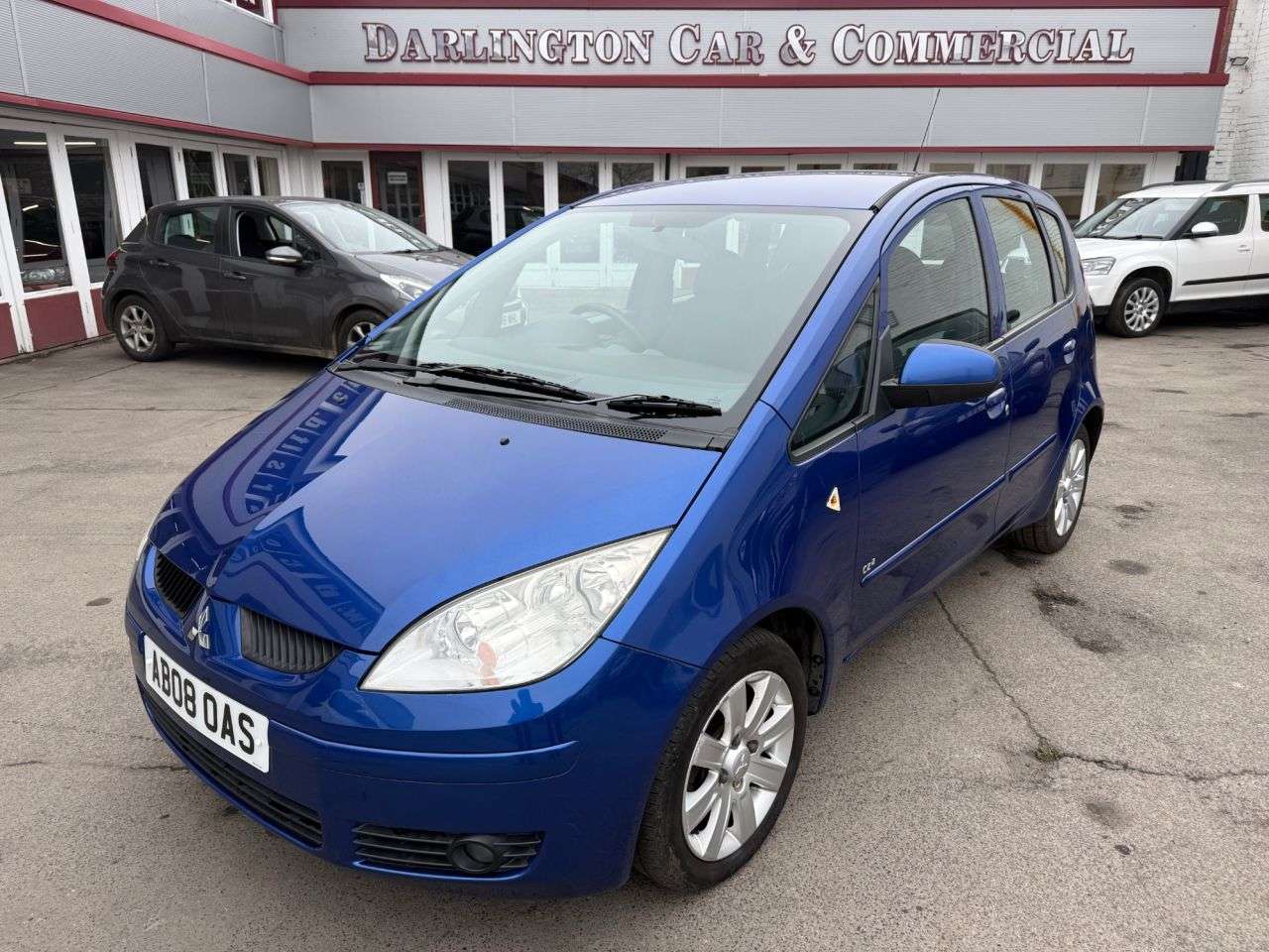 A 2008 MITSUBISHI COLT 1.5 DI-D CZ2 Hatchback 5dr Diesel Manual (126 g/km, 94 bhp) Service History A 2008 MITSUBISHI COLT 1.5 DI-D CZ2 Hatchback 5dr Diesel Manual (126 g/km, 94 bhp) Service History