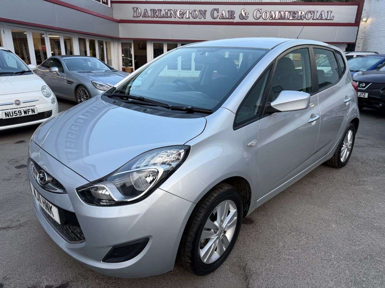 A 2011 HYUNDAI IX20 1.6 Active Hatchback 5dr Petrol Auto Euro 5 (123 bhp) Only 27,000 miles 6 s A 2011 HYUNDAI IX20 1.6 Active Hatchback 5dr Petrol Auto Euro 5 (123 bhp) Only 27,000 miles 6 s