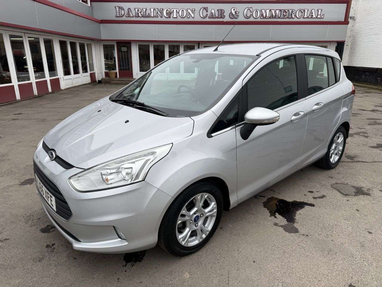 A 2016 FORD B-MAX 1.4 Zetec MPV 5dr Petrol Manual Euro 5 (90 ps) 1 Previous Owner BT USB DAB A 2016 FORD B-MAX 1.4 Zetec MPV 5dr Petrol Manual Euro 5 (90 ps) 1 Previous Owner BT USB DAB