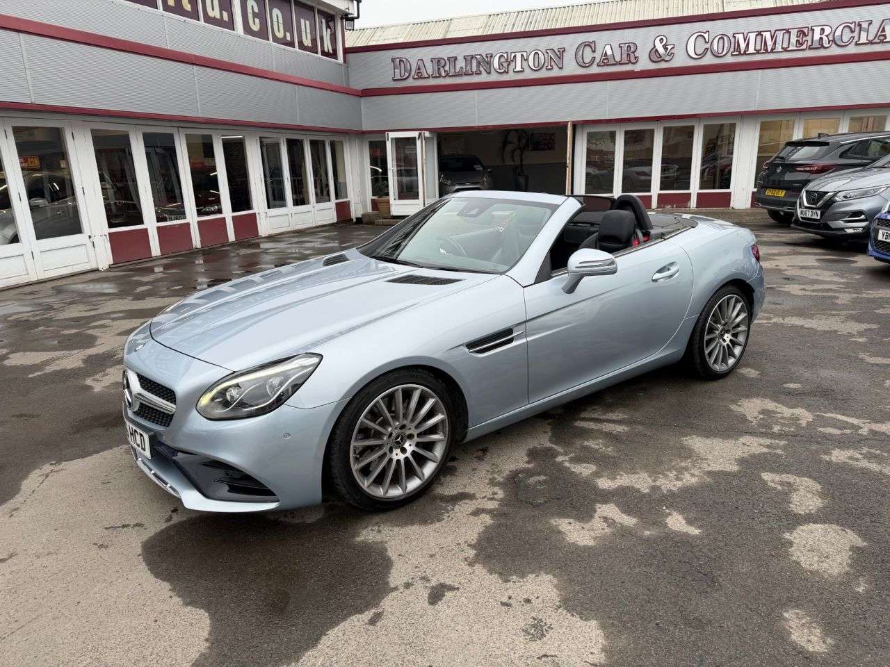 A 2016 MERCEDES-BENZ SLC 2.1 SLC250d AMG Line Convertible 2dr Diesel G-Tronic Euro 6 (s/s) (204 ps) A 2016 MERCEDES-BENZ SLC 2.1 SLC250d AMG Line Convertible 2dr Diesel G-Tronic Euro 6 (s/s) (204 ps)