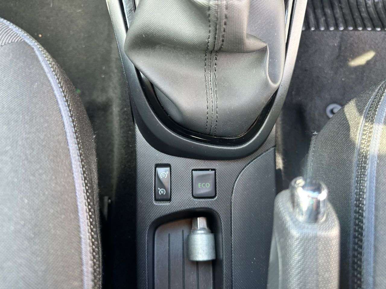 2015 RENAULT CAPTUR 2015 RENAULT CAPTUR