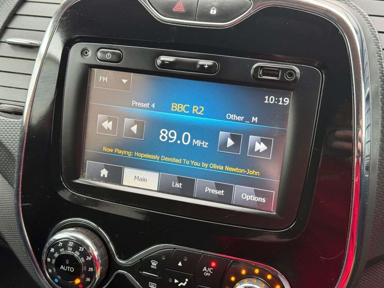 2015 RENAULT CAPTUR 2015 RENAULT CAPTUR