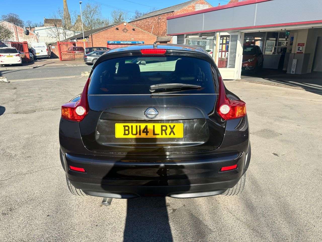 A 2014 NISSAN JUKE 1.5 dCi 8v Tekna SUV 5dr Diesel Manual Euro 5 (s/s) (110 ps) only 57,000 mi A 2014 NISSAN JUKE 1.5 dCi 8v Tekna SUV 5dr Diesel Manual Euro 5 (s/s) (110 ps) only 57,000 mi