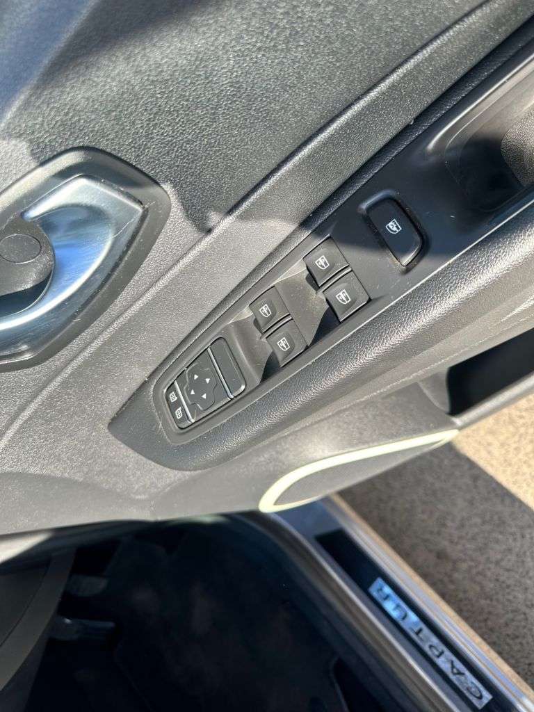 2018 RENAULT CAPTUR 2018 RENAULT CAPTUR