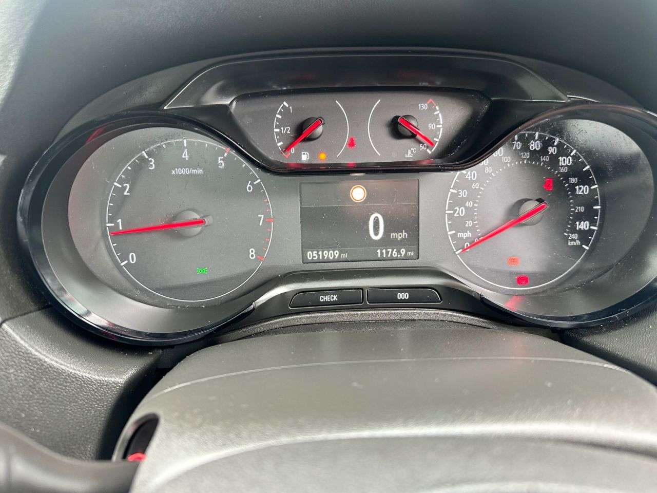 A 2021 VAUXHALL GRANDLAND X 1.2 Turbo SRi Nav SUV 5dr Petrol Manual Euro 6 (s/s) (130 ps) 5 services fr A 2021 VAUXHALL GRANDLAND X 1.2 Turbo SRi Nav SUV 5dr Petrol Manual Euro 6 (s/s) (130 ps) 5 services fr