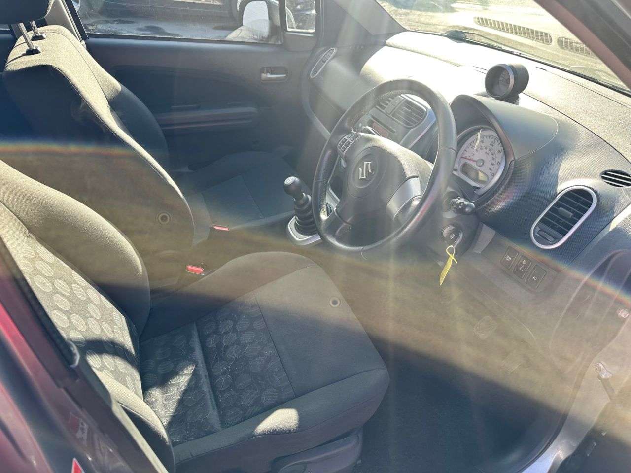 2011 SUZUKI SPLASH 2011 SUZUKI SPLASH