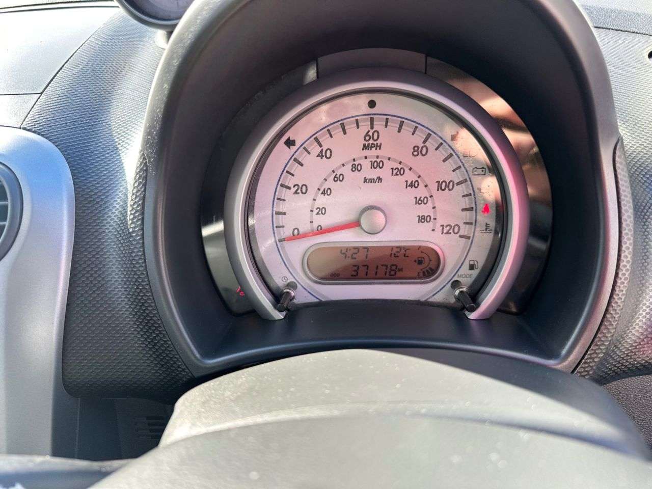2011 SUZUKI SPLASH 2011 SUZUKI SPLASH