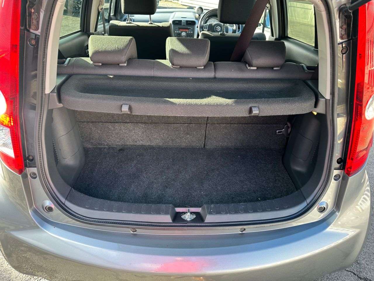 2011 SUZUKI SPLASH 2011 SUZUKI SPLASH