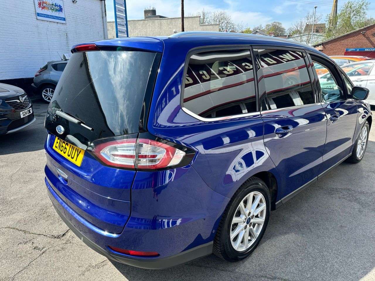 A 2016 FORD GALAXY 2.0 TDCi Titanium X MPV 5dr Diesel Manual Euro 6 (s/s) (180 ps) 11 service A 2016 FORD GALAXY 2.0 TDCi Titanium X MPV 5dr Diesel Manual Euro 6 (s/s) (180 ps) 11 service