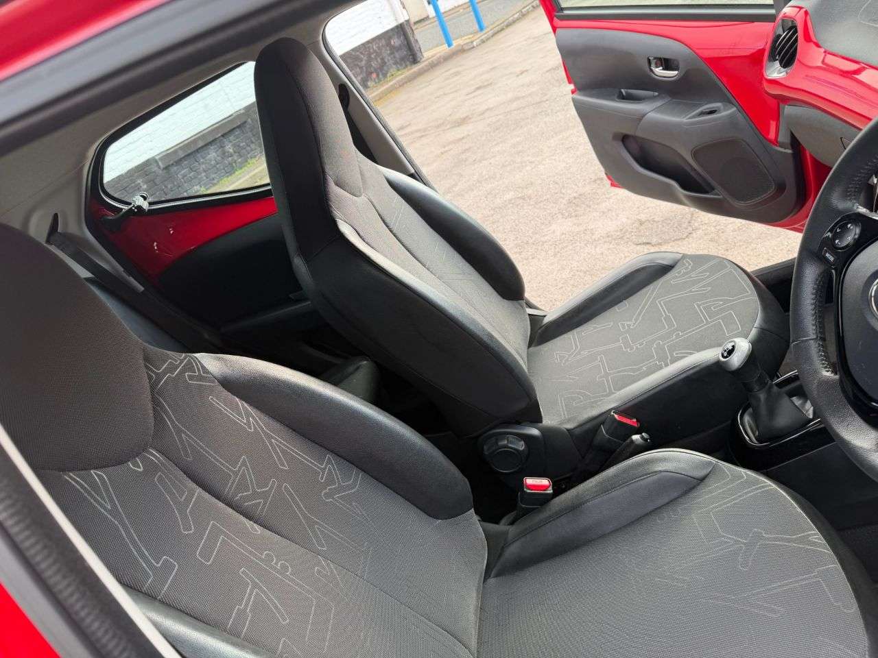 2014 TOYOTA AYGO 2014 TOYOTA AYGO